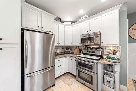 Kitchen - 518 E North St, Crown Point, IN 46307 photo 3 of 3