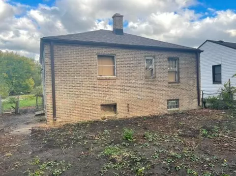 2268 Rhode Island St, Gary, IN 46407 photo 2