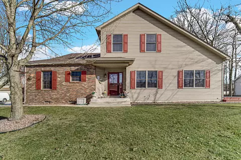 292 Ravinia Dr, Valparaiso, IN 46385