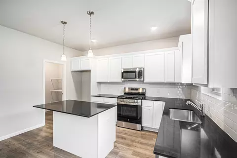 Kitchen - 31 Karner Blue Ct, Chesterton, IN 46304 photo 2 of 3