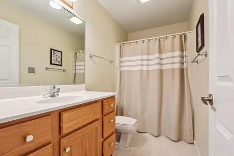924 Cornwallis Ln, Munster, IN 46321 photo 21