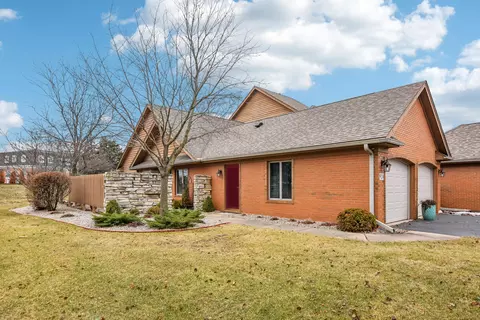 924 Cornwallis Ln, Munster, IN 46321 photo 1