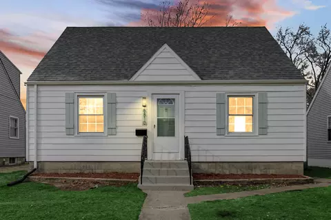 6810 Ridgeland Ave, Hammond, IN 46324