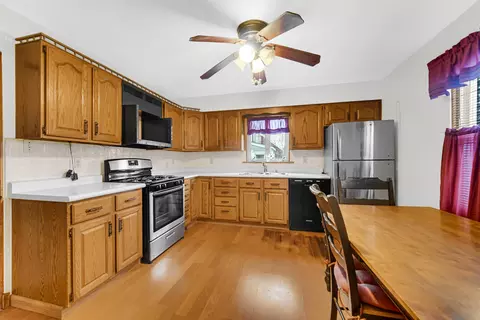 Kitchen - 2138 Stanton Ave, Whiting, IN 46394 photo 2 of 5