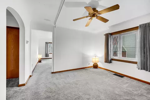 Living - 2138 Stanton Ave, Whiting, IN 46394 photo 3 of 3