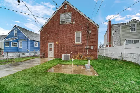 Exterior - 2138 Stanton Ave, Whiting, IN 46394 photo 3 of 5