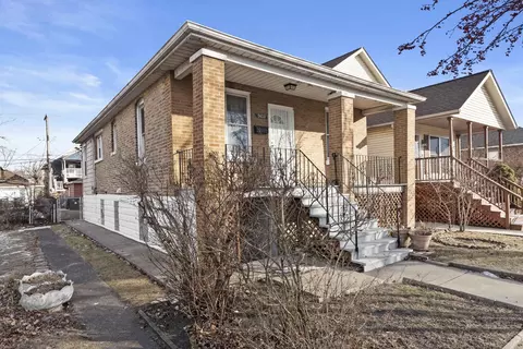 3833 Carey St, East Chicago, IN 46312