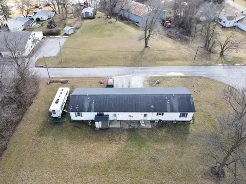 202 E North St, Morocco, IN 47963 photo 11