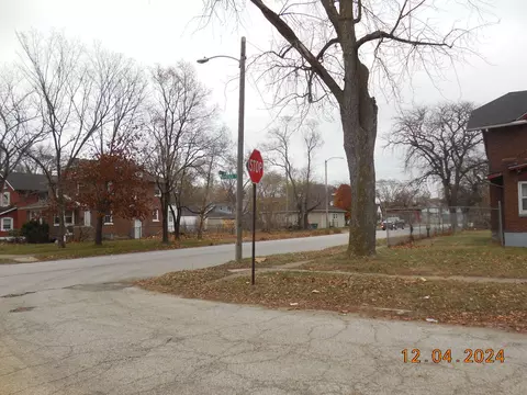 802 Pierce St, Gary, IN 46402 photo 6