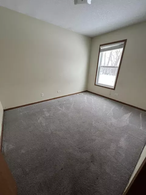 3477 W Silverado Dr, Kankakee, IL 60901 photo 3