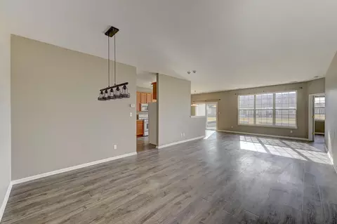 Living - 974 Flagstone Dr, Dyer, IN 46311 photo 3 of 3