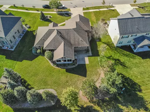 455 Jenna Dr, Munster, IN 46321 photo 8