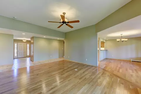 455 Jenna Dr, Munster, IN 46321 photo 15