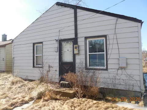 721 Mount St, Gary, IN 46406 photo 4