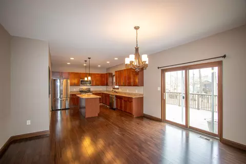 224 Cessna Dr, Burns Harbor, IN 46304 photo 13