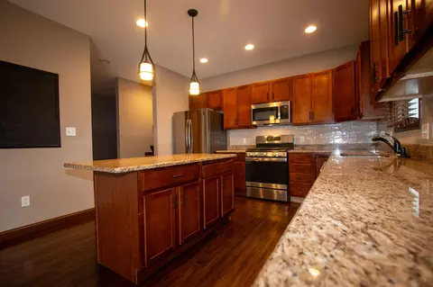 224 Cessna Dr, Burns Harbor, IN 46304 photo 18