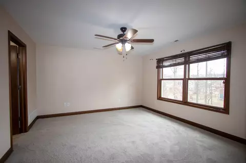 224 Cessna Dr, Burns Harbor, IN 46304 photo 36