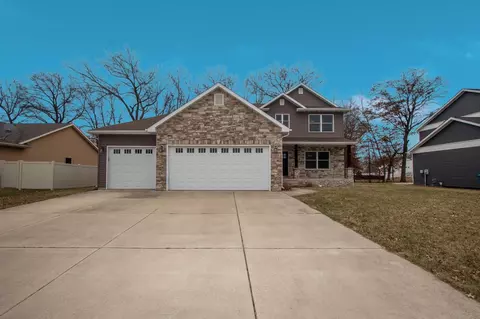 224 Cessna Dr, Burns Harbor, IN 46304 photo 2