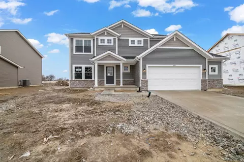 Exterior - 610 E 131st Pl, Crown Point, IN 46307 photo 1 of 2