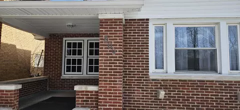 809 Hayes St, Gary, IN 46404 photo 3