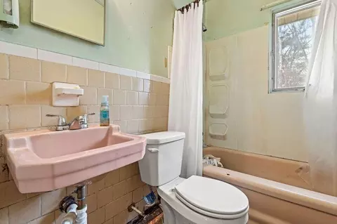 738 E 48th Pl, Gary, IN 46409 photo 16