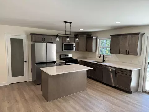 3590 Quail Run Dr, Wheatfield, IN 46392 photo 9