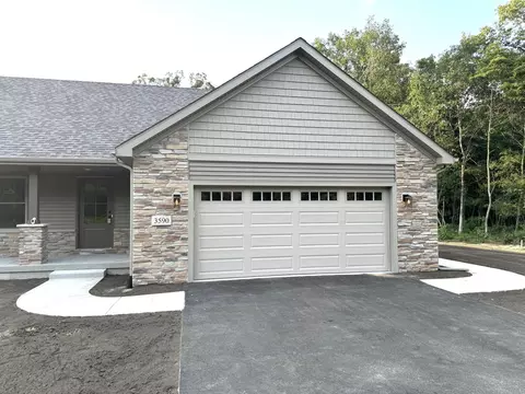 3590 Quail Run Dr, Wheatfield, IN 46392 photo 3