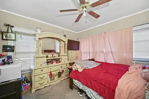 742 Pierce St, Gary, IN 46402 photo 13