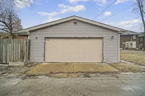 742 Pierce St, Gary, IN 46402 photo 20
