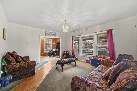 742 Pierce St, Gary, IN 46402 photo 4