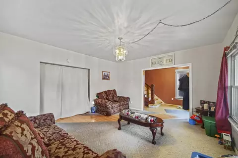 742 Pierce St, Gary, IN 46402 photo 3