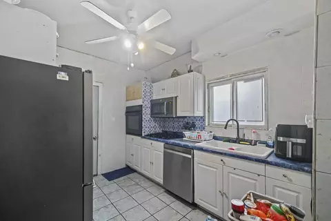 742 Pierce St, Gary, IN 46402 photo 7