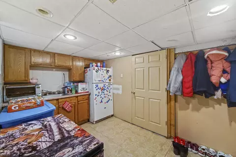 742 Pierce St, Gary, IN 46402 photo 17