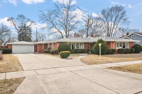 650 Spruce St, Hammond, IN 46324