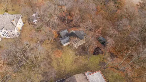 5305 E Chamberlain Ct, De Motte, IN 46310 photo 50