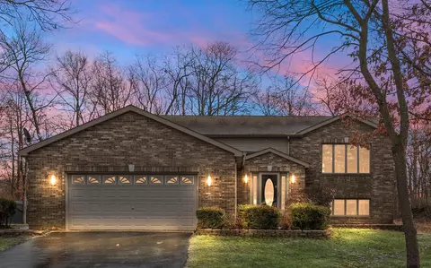 5305 E Chamberlain Ct, De Motte, IN 46310 photo 32