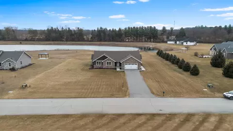 View/Area - 11281 Waters Edge Dr, Wheatfield, IN 46392 photo 11 of 12