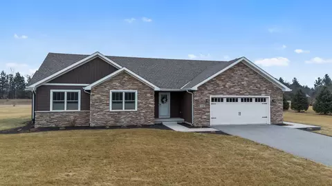 Exterior - 11281 Waters Edge Dr, Wheatfield, IN 46392 photo 12 of 19