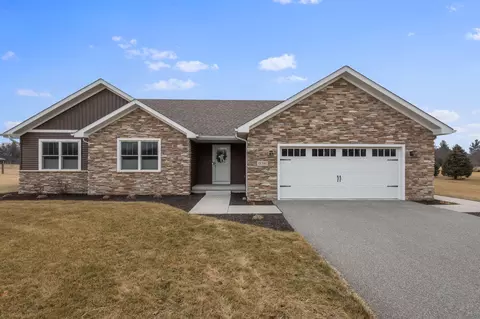 Exterior - 11281 Waters Edge Dr, Wheatfield, IN 46392 photo 9 of 19