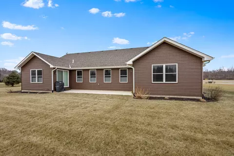 Exterior - 11281 Waters Edge Dr, Wheatfield, IN 46392 photo 15 of 19