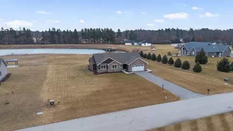 View/Area - 11281 Waters Edge Dr, Wheatfield, IN 46392 photo 10 of 12