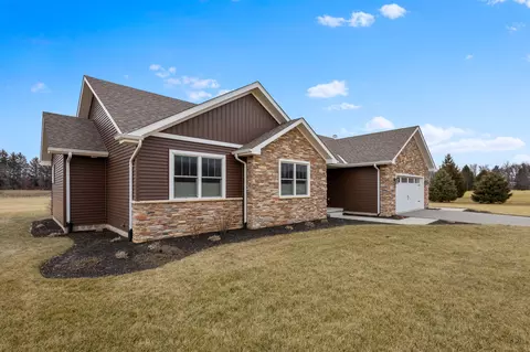 Exterior - 11281 Waters Edge Dr, Wheatfield, IN 46392 photo 6 of 19