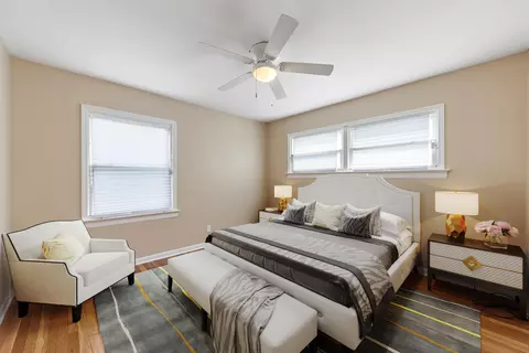 637 Tompkins St, Gary, IN 46406 photo 9