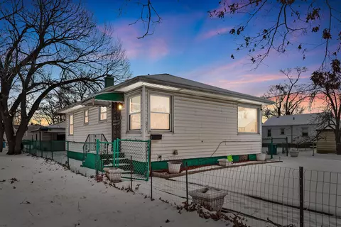 637 Tompkins St, Gary, IN 46406 photo 1