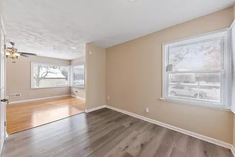 637 Tompkins St, Gary, IN 46406 photo 7