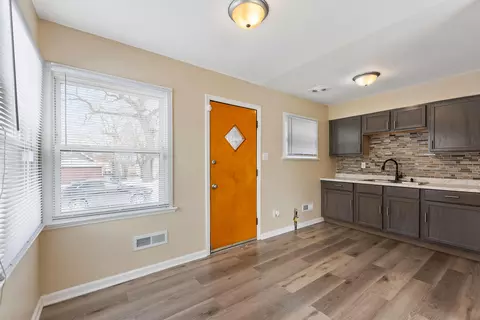 637 Tompkins St, Gary, IN 46406 photo 12