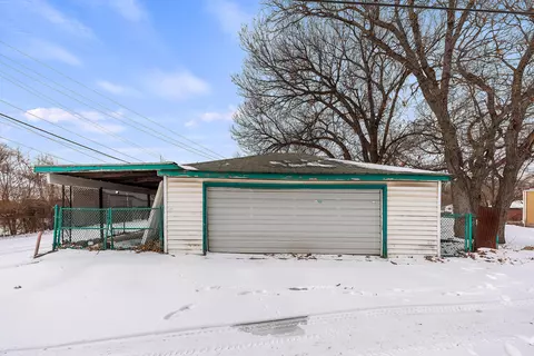 637 Tompkins St, Gary, IN 46406 photo 23