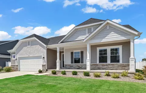 538 Stellata Ln, Valparaiso, IN 46385