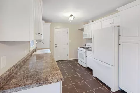 1601 W 50th Ave, Gary, IN 46408 photo 4