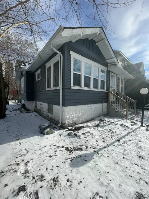 1201 Roosevelt Pl, Gary, IN 46404 photo 2